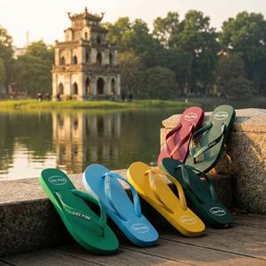 รองเท้าแตะโรงแรมสำหรับใช้งานกลางแจ้ง ทำจากวัสดุ EVA  สามารถออกแบบโลโก้ได้ตามต้องการ |   น้ำหนักเบา ทนทาน ระบายอากาศได้ดี |   ผลิตในเวียดนาม |   ทุกฤดูกาล - Product Image 1