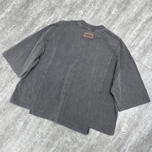 Nuevas Camisetas Personalizadas con Estampado de Patchwork, Hombros Caídos, Algodón Grueso, Camisetas Oversize, Estilo Urbano, Lavado Ácido, Camiseta para Hombre de Alta Calidad - Product Image 2