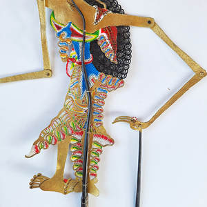Marionnette de l'ombre Wayang Kulit Puntadewa en cuir indonésien artisanal, décoration culturelle traditionnelle javanaise, objet d'art ethnique - Product Image 4