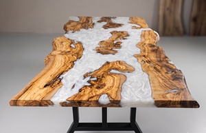 Table à manger moderne en bois de noyer avec bord naturel et résine, pieds en bois, forme rectangulaire, meuble artisanal pour la maison, 4 places - Product Image 5