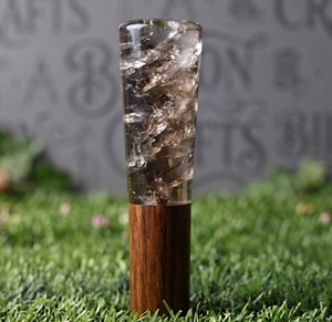 Bastón de Resina de Madera Premium Hecho a Mano con Mango Esculpido Artístico y Acabado Pulido de Lujo - Product Image 1