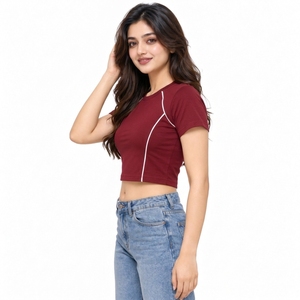 Mode décontractée haut de gamme pour femmes modernes : les t-shirts courts offrent un confort doux et une coupe flatteuse pour le quotidien. - Product Image 5