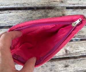 Monedero de Diseño Artesanal, Hermoso y Lujoso, Estilo Bohemio, Bordado, Multicolor, con Cierre de Cremallera, Ecológico, con Cuentas, con Diseño de Amor - Product Image 4