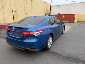 Toyota Camry LE 2019 Usado en Buen Estado - Product Image 5