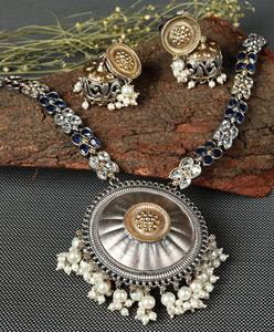 Ensemble de pendentifs vintage en forme de disque royal en acier inoxydable plaqué or antique et argent, motif floral bohème avec pierres de zircon, pour mariage féminin - Product Image 4