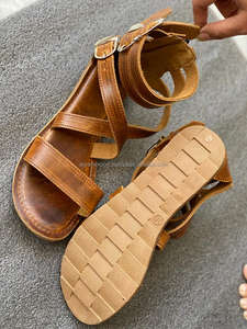 Real Crunch Leather Sandals Stylish Women Flat Flip Flop <b>Slipper</b> Women Leather Flat Unique Sandals - Product Image 6