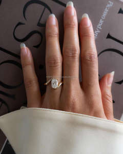 Anillo de Compromiso/Boda Vintage de Oro Amarillo de 14k con Diamante Cultivado en Laboratorio IGI/GIA, Unisex, Oro Blanco Fino para Aniversario, Ideal para Fiestas - Product Image 3