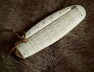 Peigne en os naturel de chameau, culture viking, design classique fait main, pour hommes et femmes, usage domestique et professionnel, taille personnalisée - Product Image 4