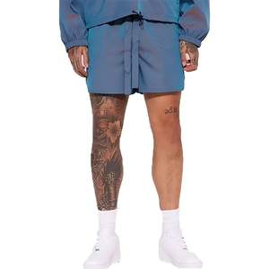 Ensemble deux pièces d'été personnalisé pour homme : coupe-vent et short en nylon - Product Image 4