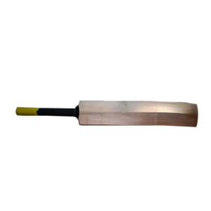 Bates de críquet de madera hechos a medida con mango largo para bateadores altos y ágiles 2026: El mejor bate de madera auténtica de madera dura para críquet - Product Image 4
