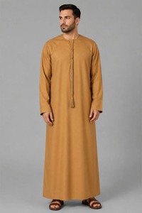 Wholesale <b>Thobe</b> Manufacturer Traditional Muslim Robe Breathable Fabric for Retail Brands and Bulk Supply - Product Image 1