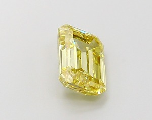Diamant de laboratoire non monté 1,13 carat, jaune fantaisie, taille émeraude, CVD VS1 EX, polissage de haute qualité, pierre précieuse synthétique de qualité supérieure pour marque de bijoux - Product Image 4