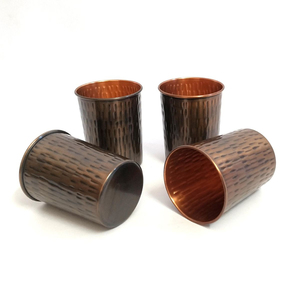 Ensemble de 2 gobelets en cuivre pur au design fabuleux, faits à la main, verres à eau écologiques, prix avantageux - Product Image 5