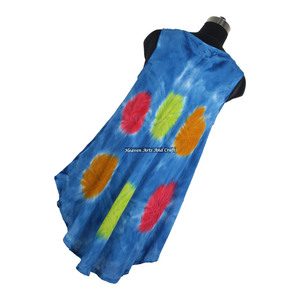 Robe longue bohème tie-dye sans manches à col rond 100 % rayonne pour femme, collection été 2026 – Vente en gros - Product Image 1