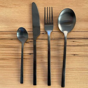 Ensemble de couverts de luxe moderne en or avec manche noir, compatible lave-vaisselle, pour mariage, ustensiles de table, couverts en métal poli miroir - Product Image 6