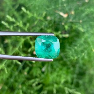 Tourmaline verte naturelle, pierre brute facettée pour la fabrication de bijoux, vente en gros - Product Image 3