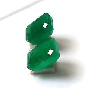 Émeraude naturelle zambienne de 11,70 carats, vert émeraude, pierre précieuse en vrac, taille émeraude, facettée, ensemble de 2 pièces pour la fabrication de bijoux, pierres précieuses saphir - Product Image 4