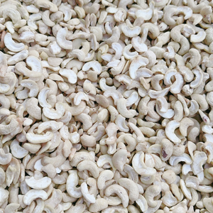 Trusted Supplier Broken Cashew <b>Nuts</b> <b>Kernels</b> Kaju Badam Cheap Bulk Split Cashews SANTIGO - Product Image 5