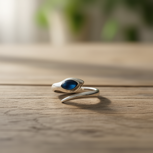 Anillo de Moda Ajustable con Diseño de Serpiente de 2.8 Gramos - Product Image 3