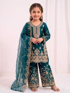 Ensemble Kurti en soie brodée GMY avec palazzo et dupatta, entièrement cousu, prêt à porter, vêtements ethniques pour femmes et enfants - Product Image 3
