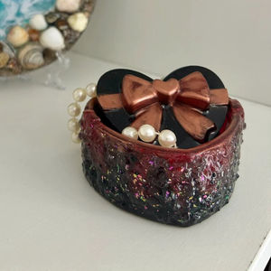 Caja de Joyería de Resina Floral Personalizada Premium, Hecha a Mano, Organizador Decorativo para Guardar Objetos Pequeños, Caja de Resina para Regalos - Product Image 1