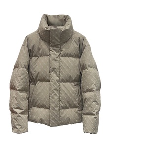 OEM chaqueta de invierno para hombre con logotipo personalizado de gran tamaño burbuja impresa cálida impermeable de talla grande edredones con soporte chaqueta de lona tejida - Product Image 1