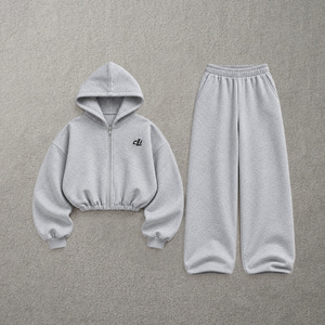 New Elastic Hem Oversized Hooded <b>Cropped</b> <b>Zip</b>-<b>Up</b> Sweatshirt Custom Tracksuit Matching Wide-Leg Sweatpants Set <b>Cropped</b> Winter Wear - Product Image 3