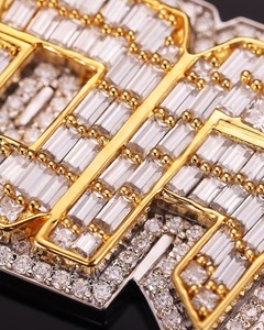 Pendentif Moissanite plaqué or argent 925 serti de pierres taille baguette avec breloques lettre et symbole euro, style hip-hop, bijoux pour homme - Product Image 3