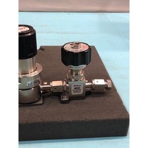 Régulateur de pression APTECH AP5008S 4 MT SC MK + - Équipement et pièces semi-conductrices de renommée mondiale à la confiance de tous - Product Image 6