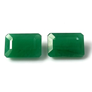 Émeraude verte naturelle de Zambie de 11,95 carats, taille émeraude, facettée, ensemble de 2 pièces pour la fabrication de bijoux - Product Image 3