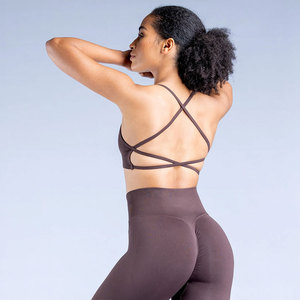 Sujetador Deportivo de Yoga de Tela Elástica de Alta Calidad, Top Deportivo para Gimnasio, Yoga y Fitness, Sujetador Deportivo Cruzado para Mujer - Product Image 2