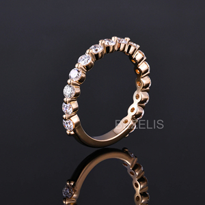 Anillo de Compromiso de Diamantes con Corte Brillante Redondo de Platino, con Banda Halo, Diamantes Blancos, Estilo Clásico para Mujer, Certificado IGI - Product Image 5