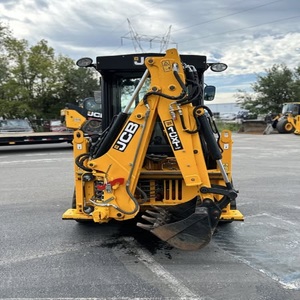 Cargadora compacta JCB 1CX con ruedas/lanzas, tipo móvil, carga nominal de 3 toneladas, mini cucharón frontal y retroexcavadora con accionamiento por bomba - Product Image 2