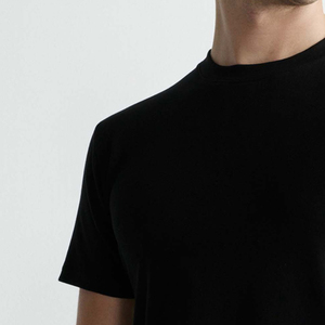 T-shirt promotionnel personnalisable pour hommes – Vente en gros pour acheteurs en vrac – Design décontracté et tendance – Couleur unie – Coupe décontractée - Product Image 3