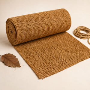 Tapis géotextile tissé en fibre de coco naturelle fait main 400-900 GSM antidérapant pour le contrôle de l'érosion et la protection des pentes - Product Image 2