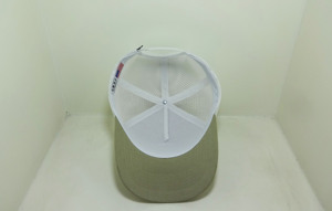 Casquette de camionneur pour adulte, structurée à 5 panneaux, en maille confortable, avec logo et couleur ajustables, produite au Vietnam, sportive, attrayante et tendance. - Product Image 4