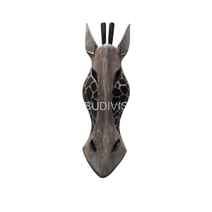 Masque mural classique en bois sculpté girafe, fait main, décoration animale ethnique pour la vente en gros, aménagement de maisons et de complexes hôteliers - Product Image 4