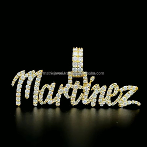 Nuevo collar con colgante de letra personalizada Iced Out, cadena de Hip Hop chapado en oro, collar de joyería de moissanita, colgante de nombre personalizado - Product Image 1