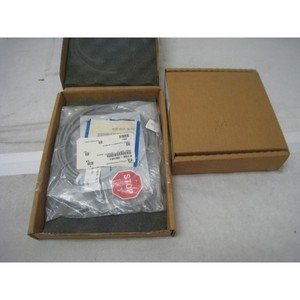 2 cables nuevos AMAT 0150-00181 MFC ch.1, para calentamiento en cámara - Equipo y piezas de semiconductores Trusted Global Legacy - Product Image 2
