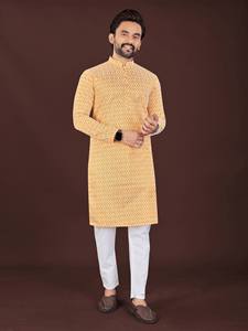 Kurta vert Lucknavi Chikankari pour homme avec pyjama en coton blanc, coupe régulière, longueur cheville, tenue traditionnelle pour toutes les saisons - Product Image 3