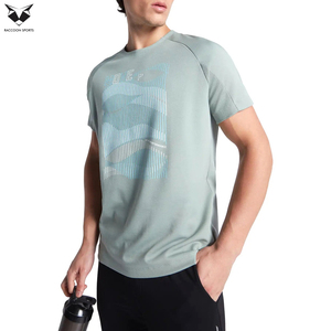 Camiseta de Manga Corta para Hombre, Nueva Llegada 2026, Azul Claro con Estampado Geométrico, Secado Rápido, Cuello Redondo, Corte Regular, Ropa Deportiva para Gimnasio - Product Image 5