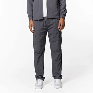 Conjunto Deportivo Ligero Color Gris, Chaqueta con Cierre y Pantalones Cargo, Ropa Casual Impermeable y Cortavientos - Product Image 4