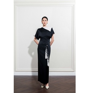 Conjunto de falda de seda MYRA al por mayor, falda larga de satén MISSION, suministro ODM, falda recta de cintura alta para mujer - Product Image 5