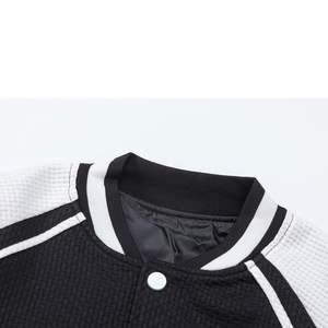 Veste universitaire classique pour homme, couleurs personnalisées, boutons-pression sur le devant, en cuir PU, polaire, séchage rapide, respirante, streetwear décontracté, OEM - Product Image 6