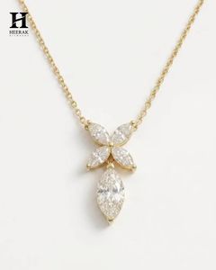 Pendentif floral personnalisé en or 14 carats avec diamant marquise, breloque délicate en diamant pour collier, vente en gros de bijoux fins - Product Image 3
