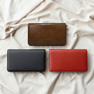 Cartera Larga Unisex Negra de Microfibra con Cierre, Bloqueo RFID, Impermeable, con Ranuras para Tarjetas y Monedero para Uso Diario - Product Image 2