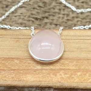 Collar de Plata de Ley 925 hecho a mano, cadena de diseñador de piedras preciosas de cuarzo rosa, colgante de forma ovalada, joyería fina para regalo de aniversario - Product Image 4