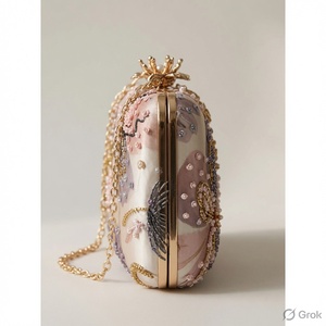 Pochette élégante en soie perlée avec broderie florale, bandoulière chaîne, faite main, pour soirée, fermeture éclair - Product Image 2