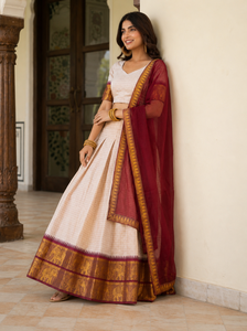 Conjunto de Lehenga Choli tejido con hilo rosa, vestido étnico indio con dupatta con borde color borgoña para MUJERES - Product Image 3