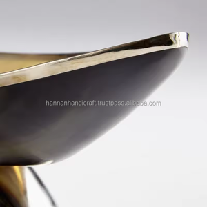 Bandeja Ecológica Moderna Hecha a Mano de Cuerno de Búfalo Ovalada para Frutos Secos, Decoración de Mesa de Comedor, Arte Folclórico Funcional para Servir Aperitivos - Product Image 2